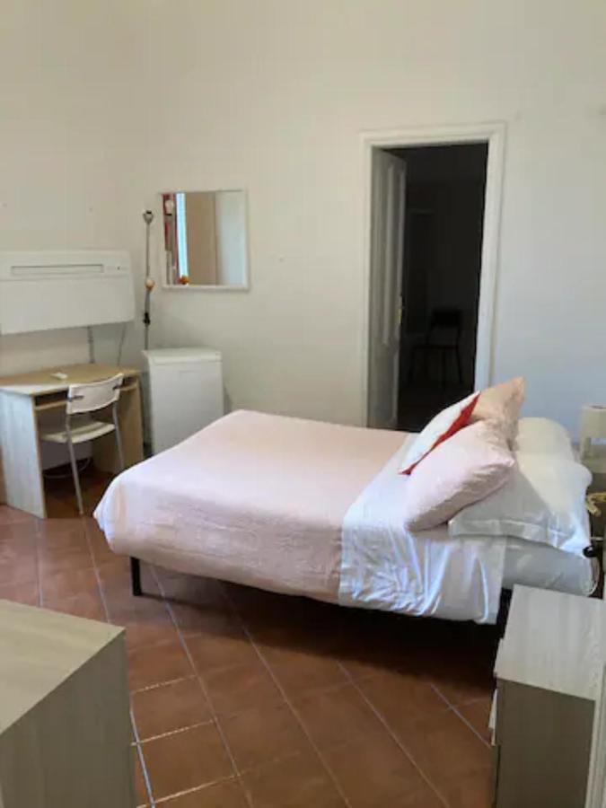 Hotel Domus Santa Caterina Rzym Zewnętrze zdjęcie